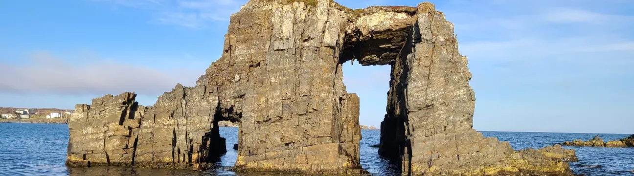 Arch Rock Trail